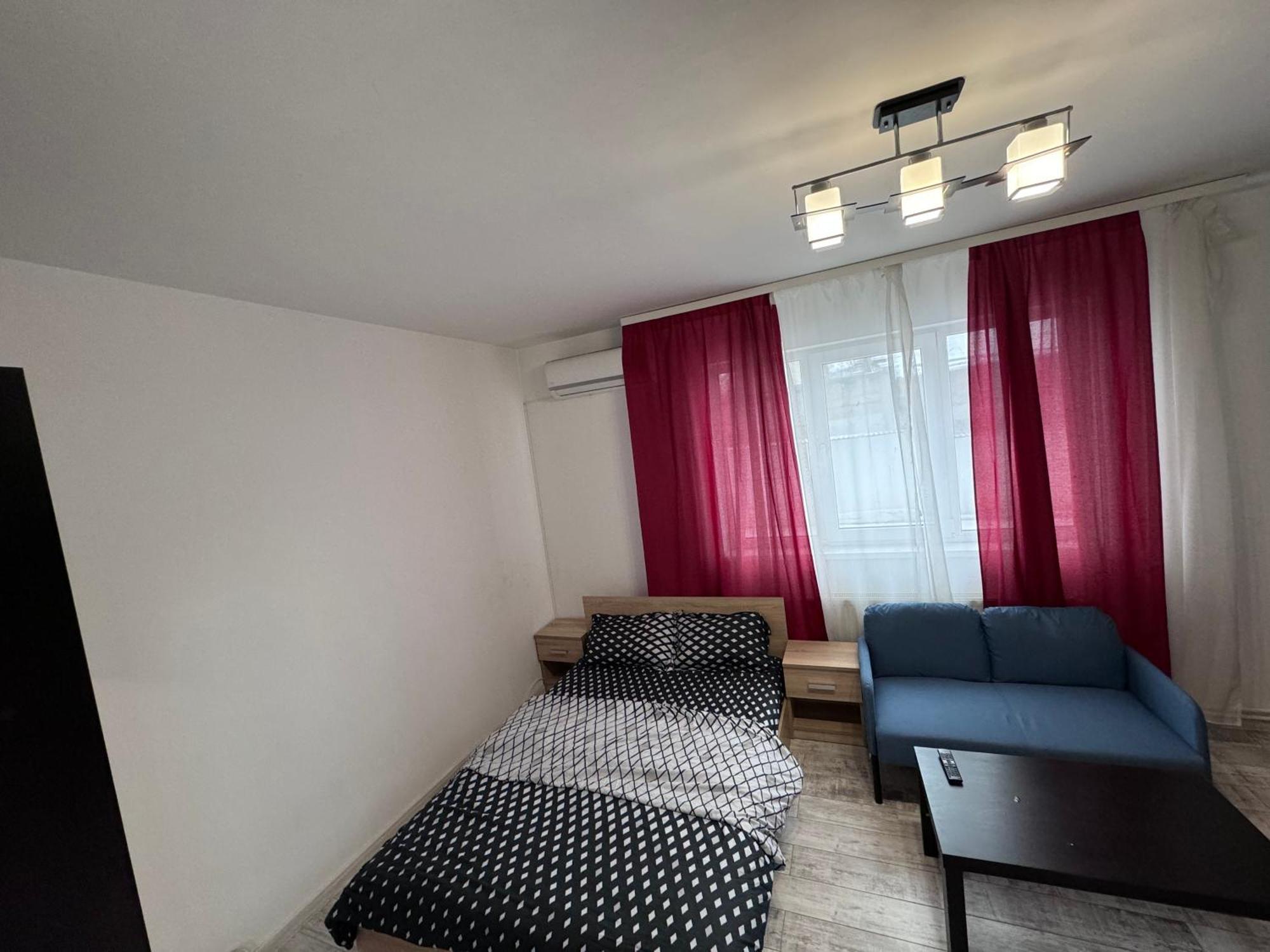 Cozy Studio 10 Min Away From Th Center Of The City Bucarest Extérieur photo